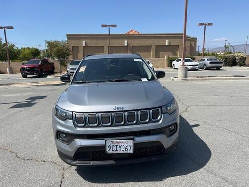2022 Jeep Compass Latitude