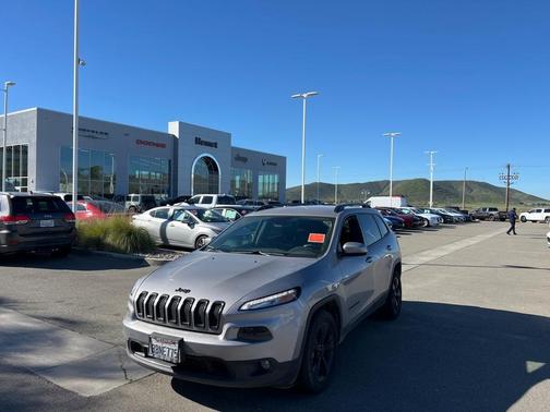 2018 Jeep Cherokee Latitude