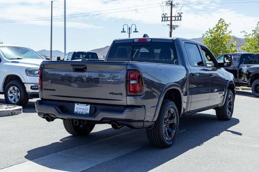 Granite Crystal Clearcoat Metallic 2026 RAM 1500 Big Horn/Lone Star