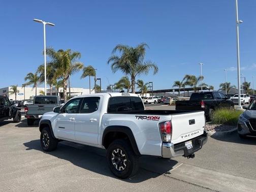 2023 Toyota Tacoma SR