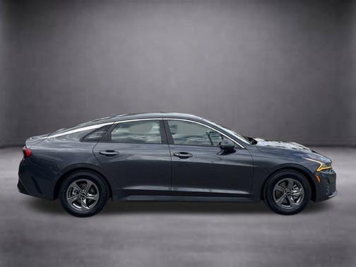 Gravity Gray 2022 Kia K5 LXS
