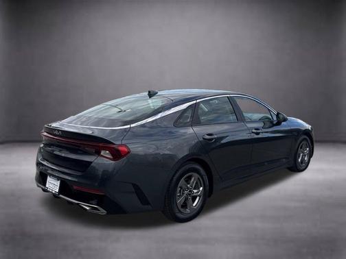 Gravity Gray 2022 Kia K5 LXS