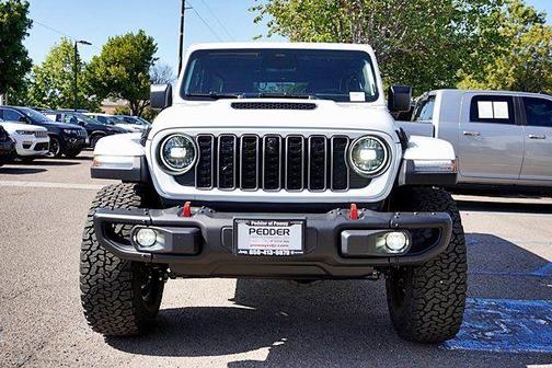Bright White Clearcoat 2026 Jeep Wrangler Rubicon
