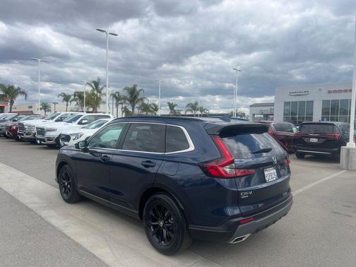 Canyon 2025 Honda CR-V Hybrid Sport