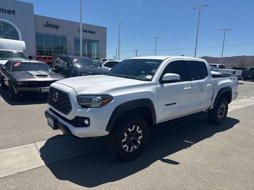 2023 Toyota Tacoma SR