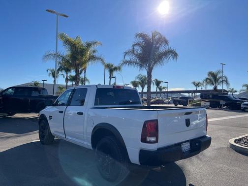 2024 RAM 1500 Classic SLT