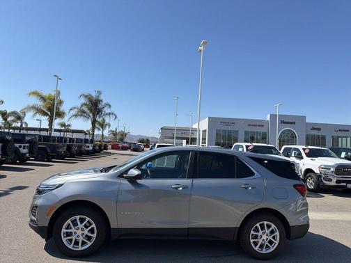 Sterling Gray Metallic 2024 Chevrolet Equinox LT