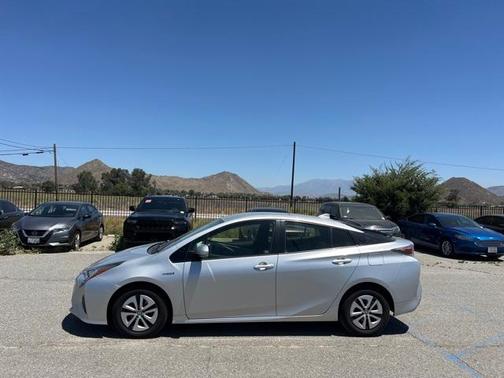 2016 Toyota Prius Four
