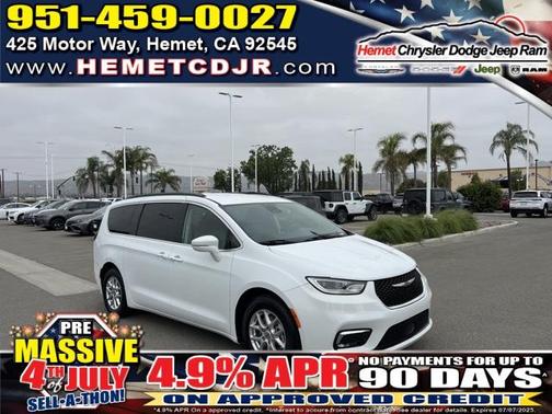 2022 Chrysler Pacifica Touring-L