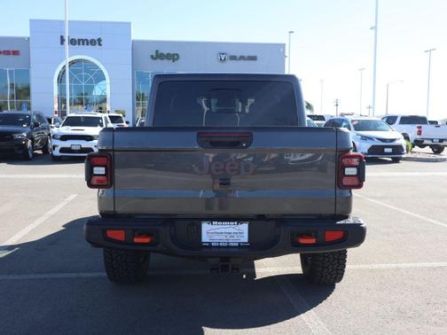 2026 Jeep Gladiator Mojave