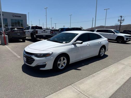 Summit White 2021 Chevrolet Malibu 1LS