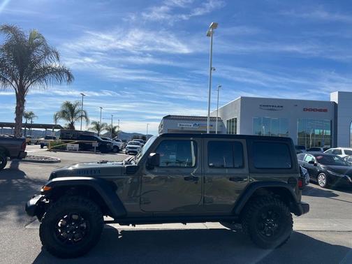 2025 Jeep Wrangler 4xe Sport