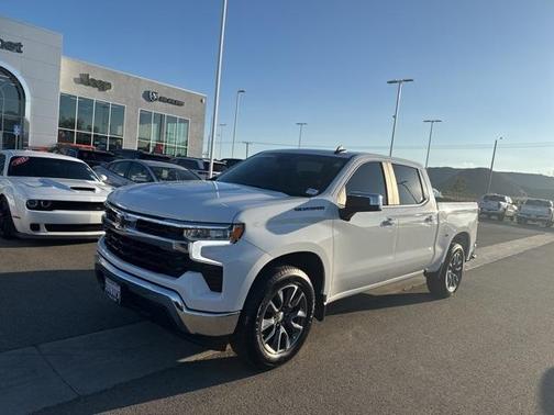 2023 Chevrolet Silverado 1500 LT