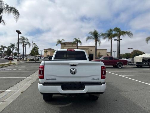 Bright White Clearcoat 2024 RAM 2500 Laramie