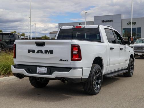 Bright White Clearcoat 2026 RAM 1500 Tradesman