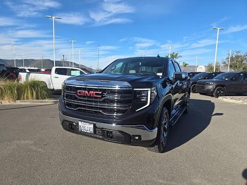 2022 GMC Sierra 1500 SLT