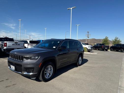 Metallic 2025 Jeep Grand Cherokee L Laredo