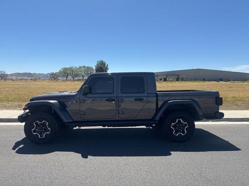 Granite Crystal Clearcoat Metallic 2022 Jeep Gladiator Rubicon