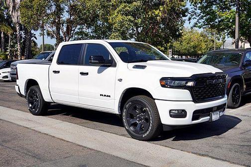 Bright White Clearcoat 2026 RAM 1500 Big Horn/Lone Star