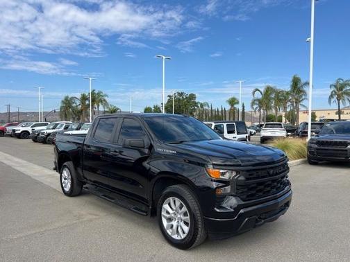 2022 Chevrolet Silverado 1500 Custom