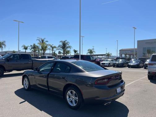 Granite Crystal Clearcoat Metallic 2022 Dodge Charger SXT