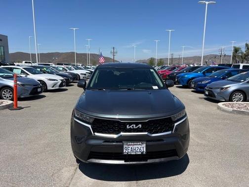 2023 Kia Sorento LX