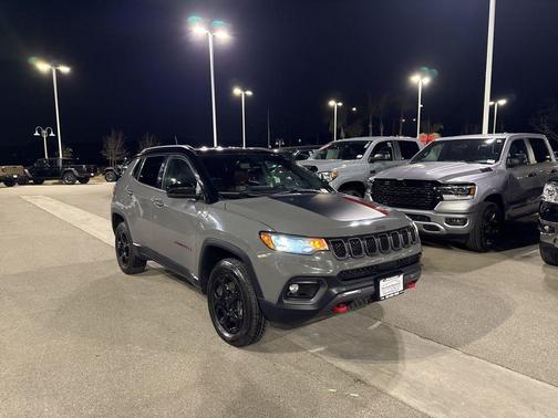 2023 Jeep Compass Trailhawk