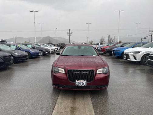 2023 Chrysler 300 Touring