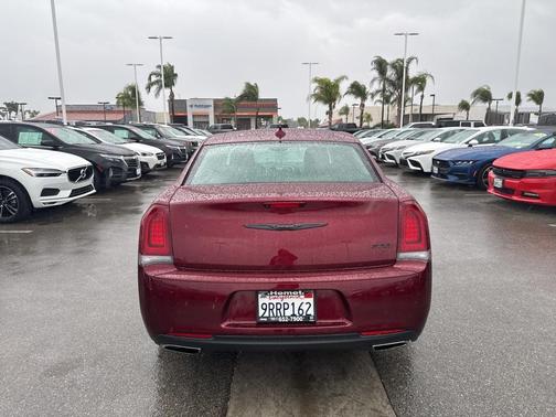 2023 Chrysler 300 Touring