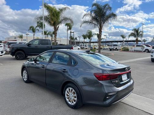 2020 Kia Forte FE