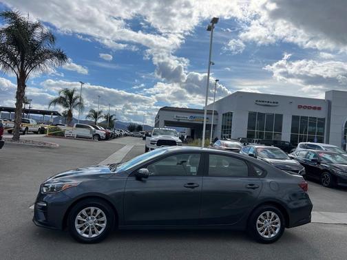 2020 Kia Forte FE