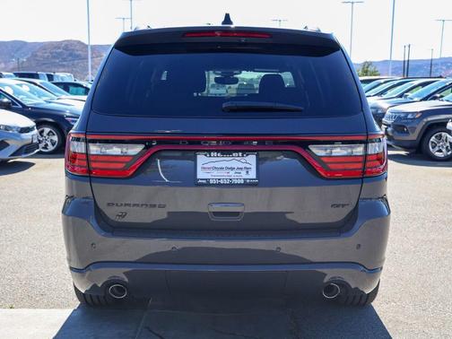Vapor Gray 2026 Dodge Durango GT HEMI V8
