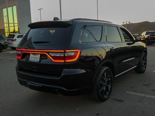 2026 Dodge Durango GT HEMI V8