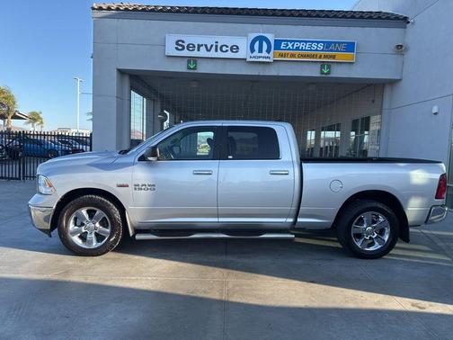 Bright Silver Clearcoat Metallic 2017 RAM 1500 Big Horn
