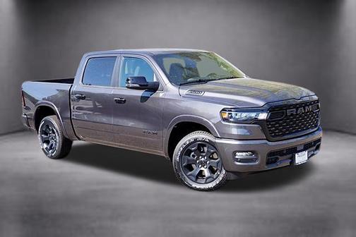 Granite Crystal Clearcoat Metallic 2026 RAM 1500 Big Horn/Lone Star