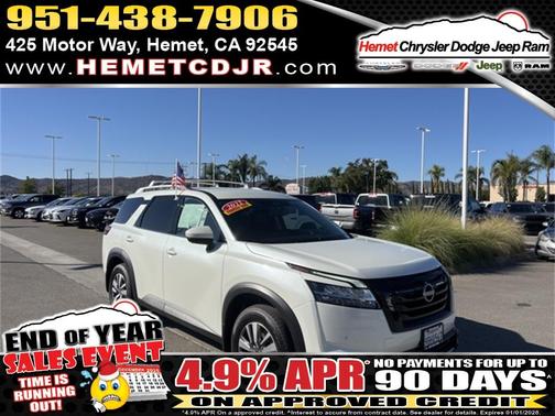 2022 Nissan Pathfinder SL