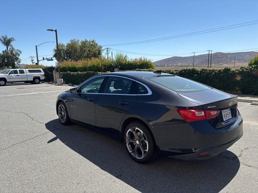 Dark Ash Metallic 2023 Chevrolet Malibu LT