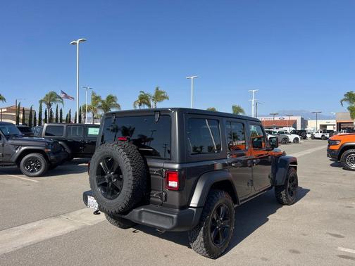 Granite Crystal Clearcoat Metallic 2021 Jeep Wrangler Unlimited Sport Altitude