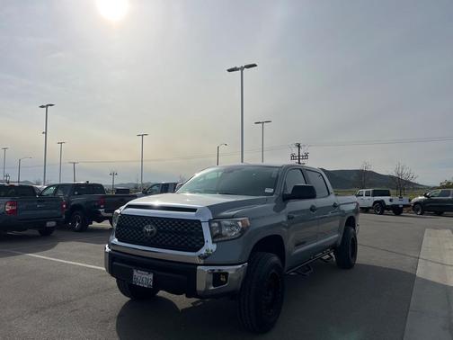 2020 Toyota Tundra SR5