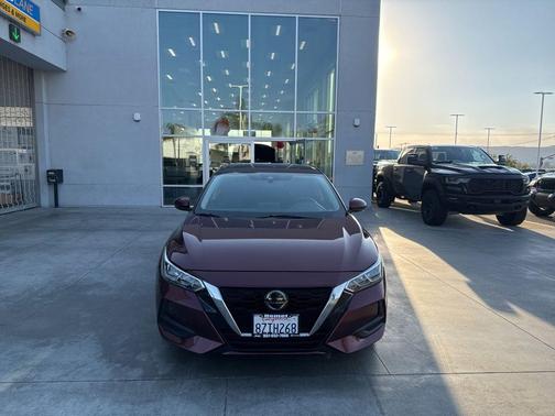 Rosewood Metallic 2022 Nissan Sentra SV