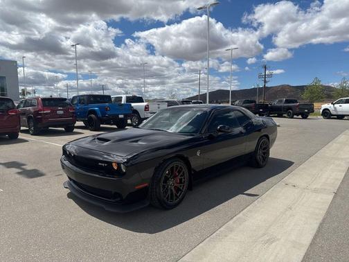 2016 Dodge Challenger SRT Hellcat