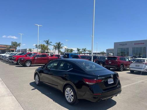 Black 2024 Nissan Sentra S