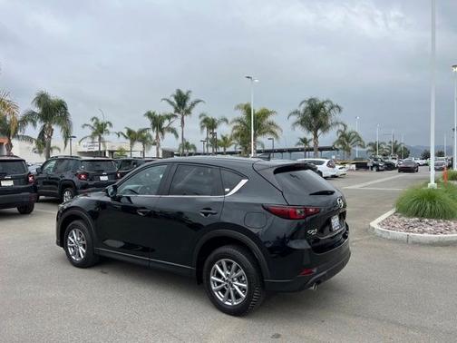 2023 Mazda CX-5 2.5 S Preferred Package