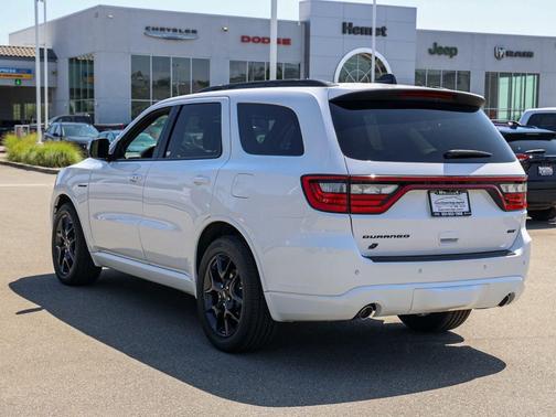 White Knuckle Clearcoat 2026 Dodge Durango GT HEMI V8