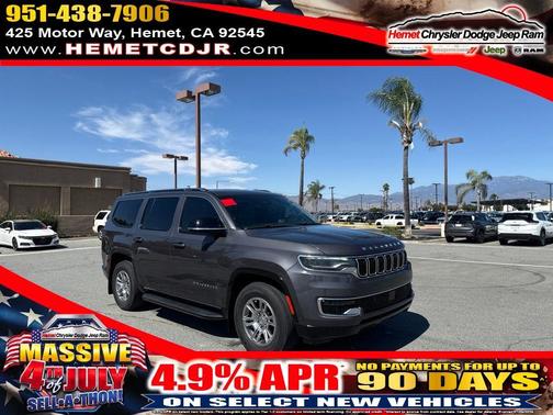 Metallic 2023 Jeep Wagoneer Base