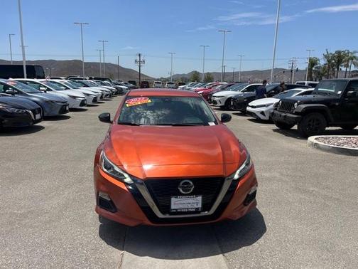 2022 Nissan Altima 2.5 SR