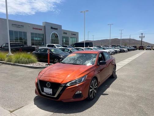 2022 Nissan Altima 2.5 SR