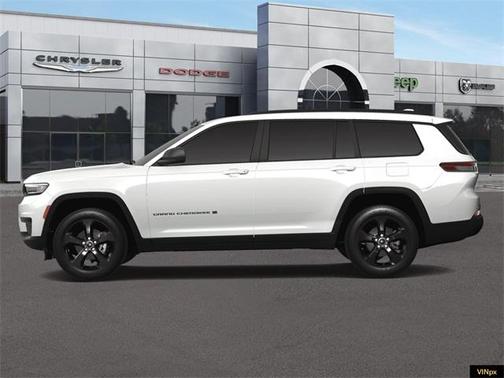 2025 Jeep Grand Cherokee L Laredo
