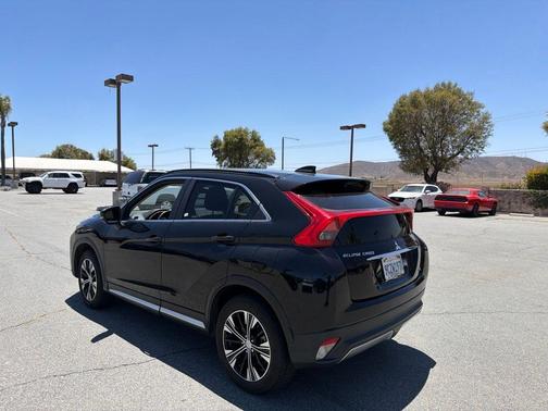 Tarmac Black Metallic 2020 Mitsubishi Eclipse Cross SE