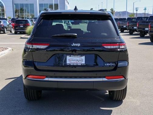 Diamond Black 2026 Jeep Grand Cherokee Limited